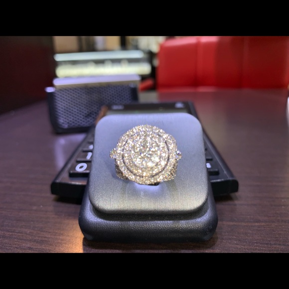 14k/5ctw unisex Genuine Diamond ring Amazing bling - Picture 2 of 4